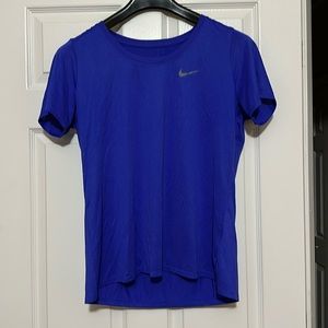 Purpley-blue Nike Dri-fit short sleeved top